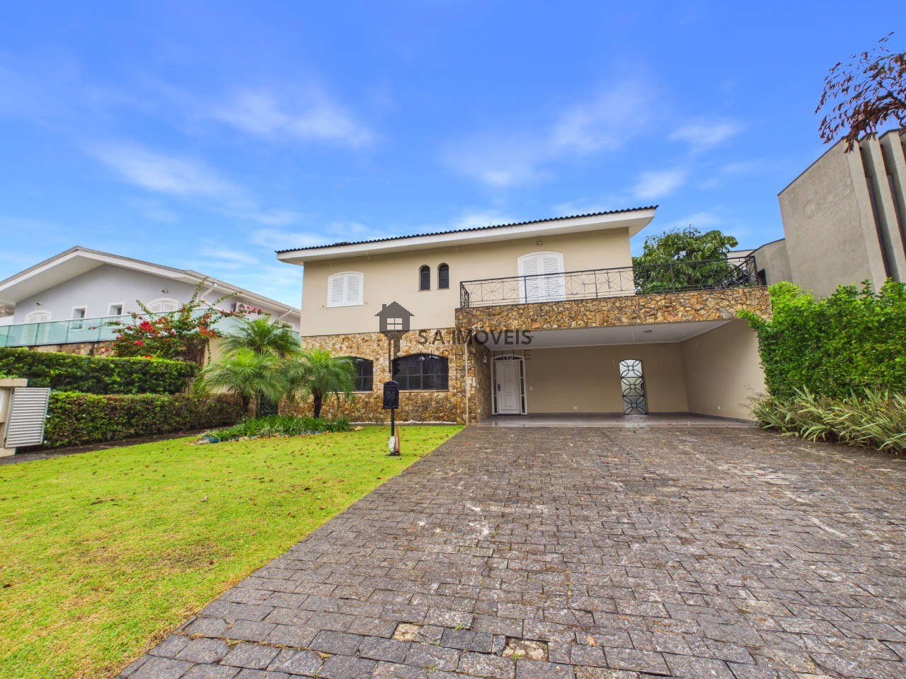 Casa, 4 quartos, 550 m² - Foto 1