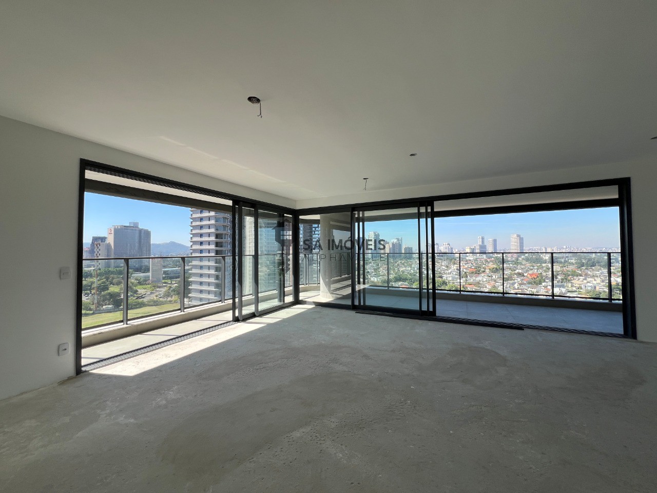 Apartamento, 3 quartos, 218 m² - Foto 2