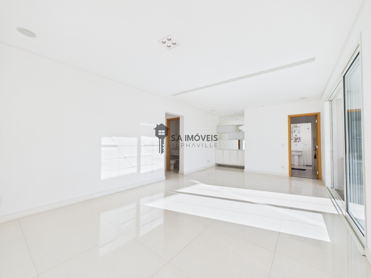 Apartamento, 3 quartos, 156 m² - Foto 2