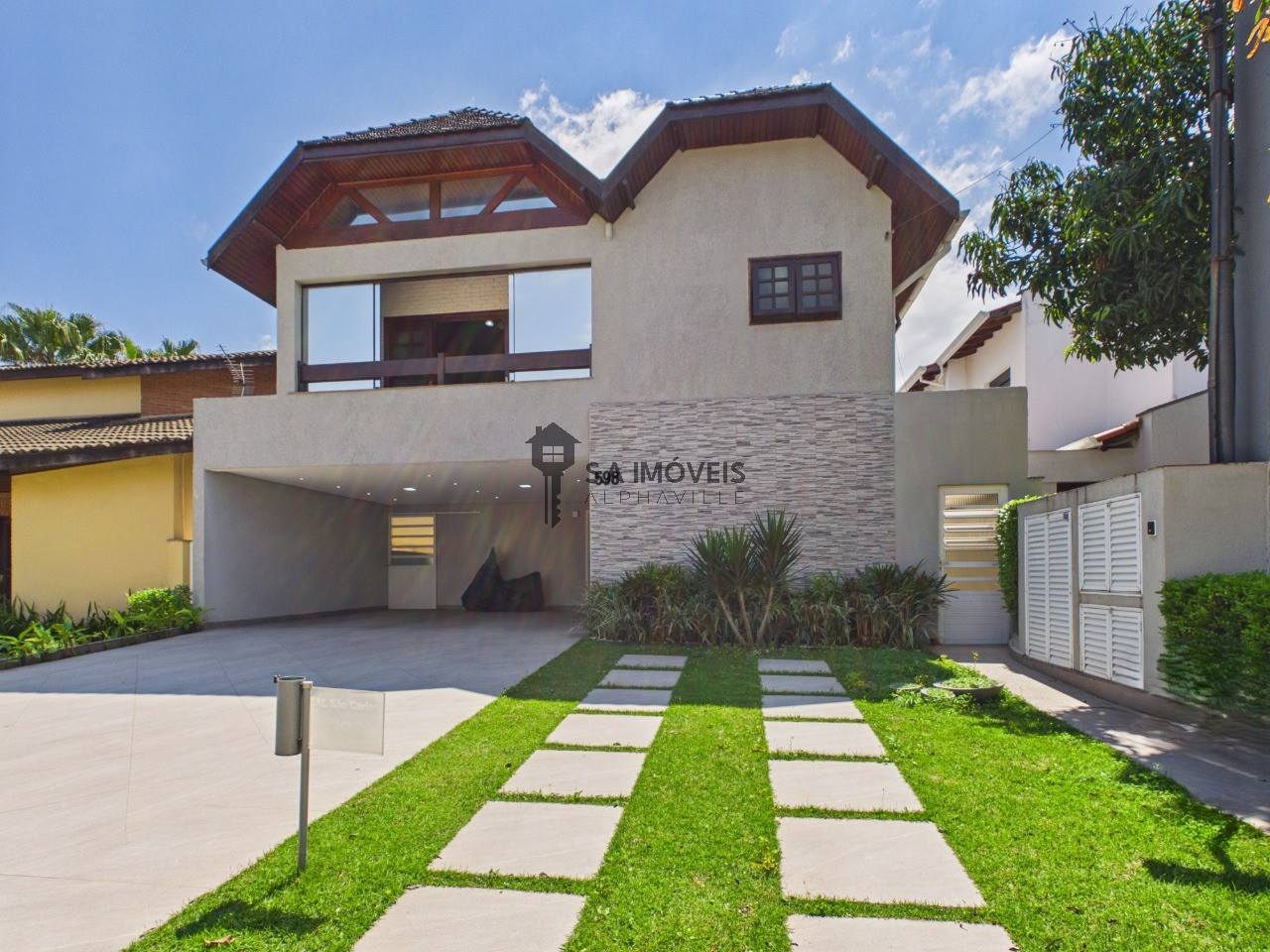 Casa, 5 quartos, 354 m² - Foto 1