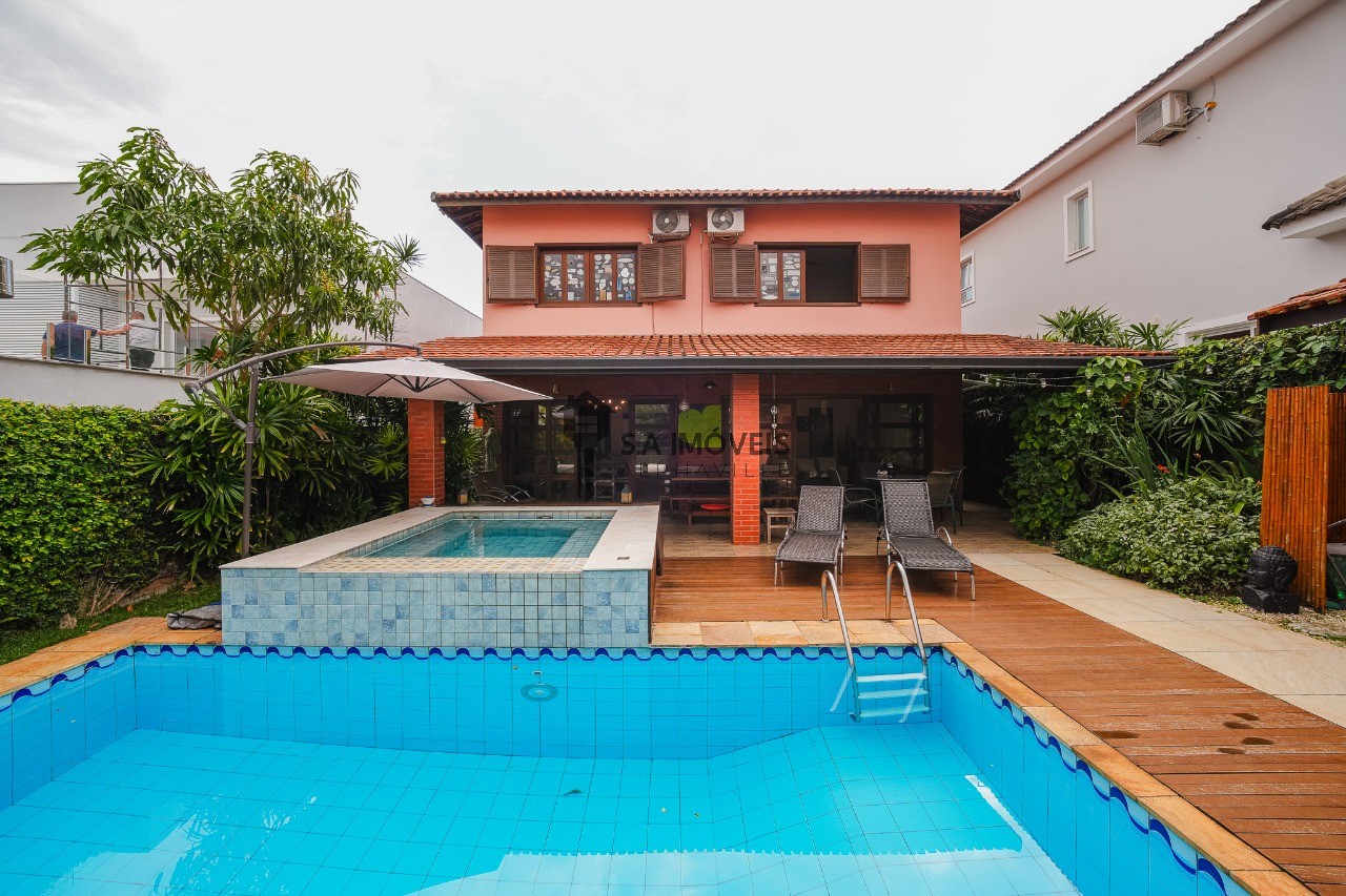 Casa, 4 quartos, 360 m² - Foto 32