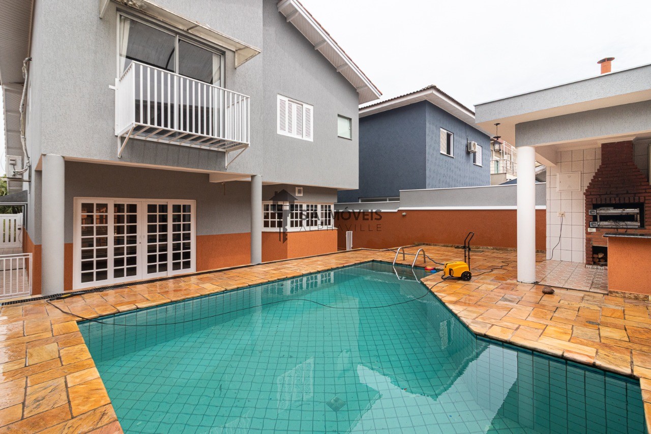 Casa, 4 quartos, 348 m² - Foto 1