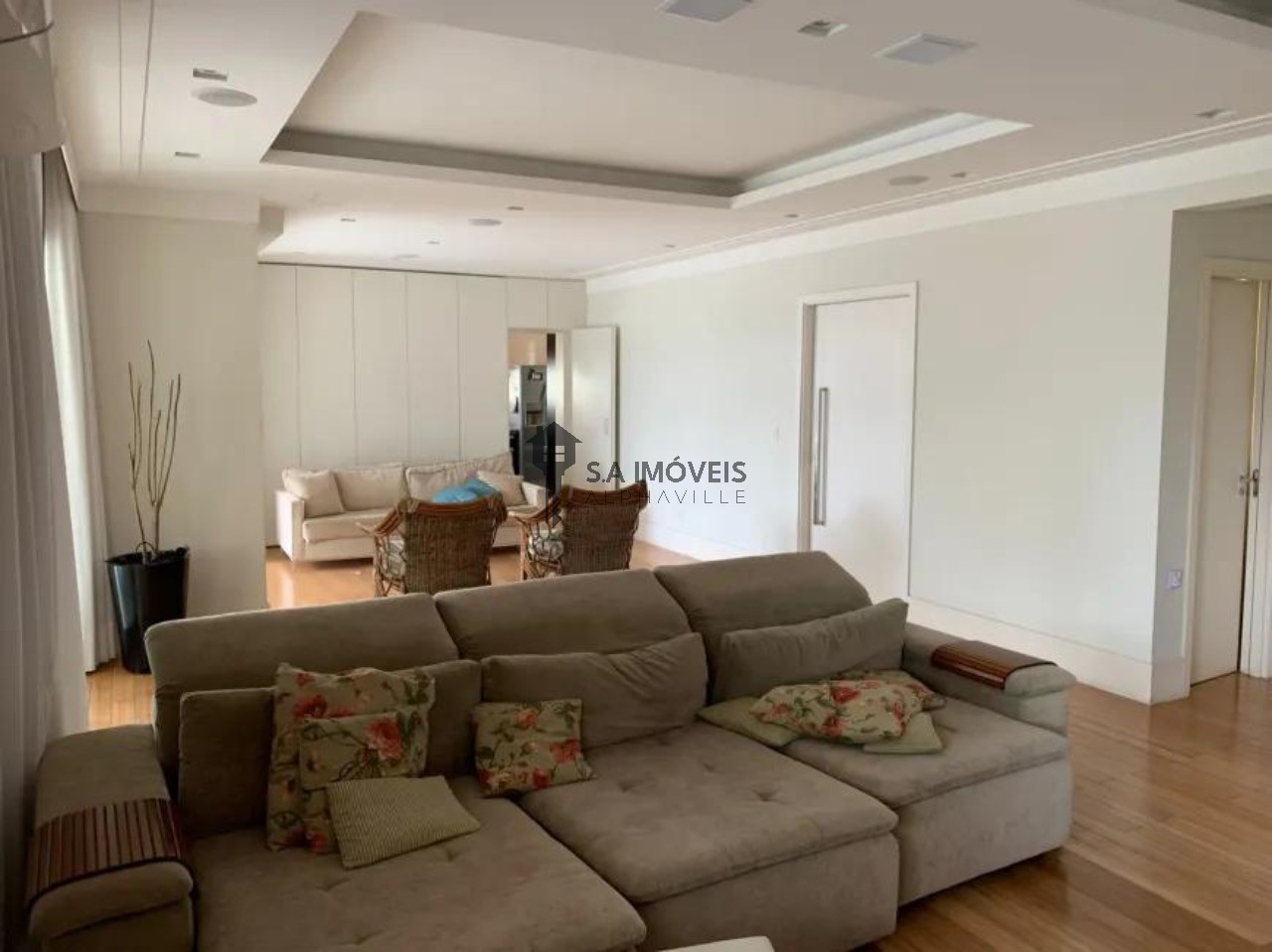 Apartamento, 3 quartos, 201 m² - Foto 2