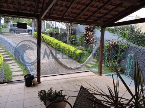 Casa à venda com 3 quartos, 415m² - Foto 3