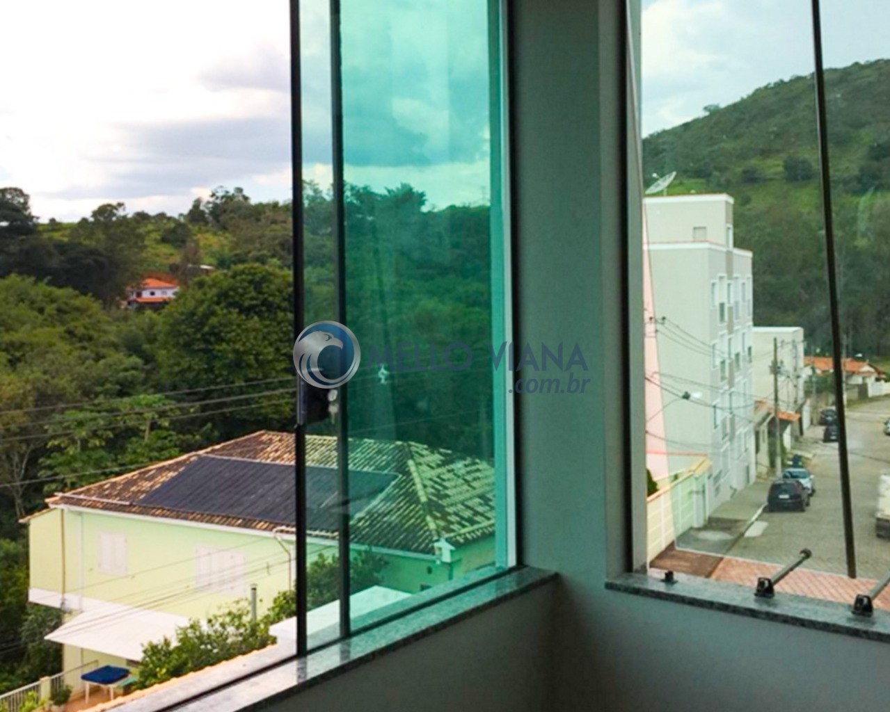 Apartamento para alugar com 2 quartos, 110m² - Foto 2
