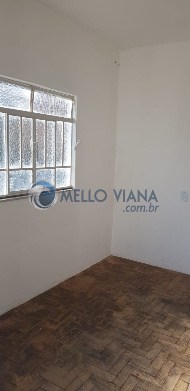 Casa à venda com 3 quartos, 165m² - Foto 4