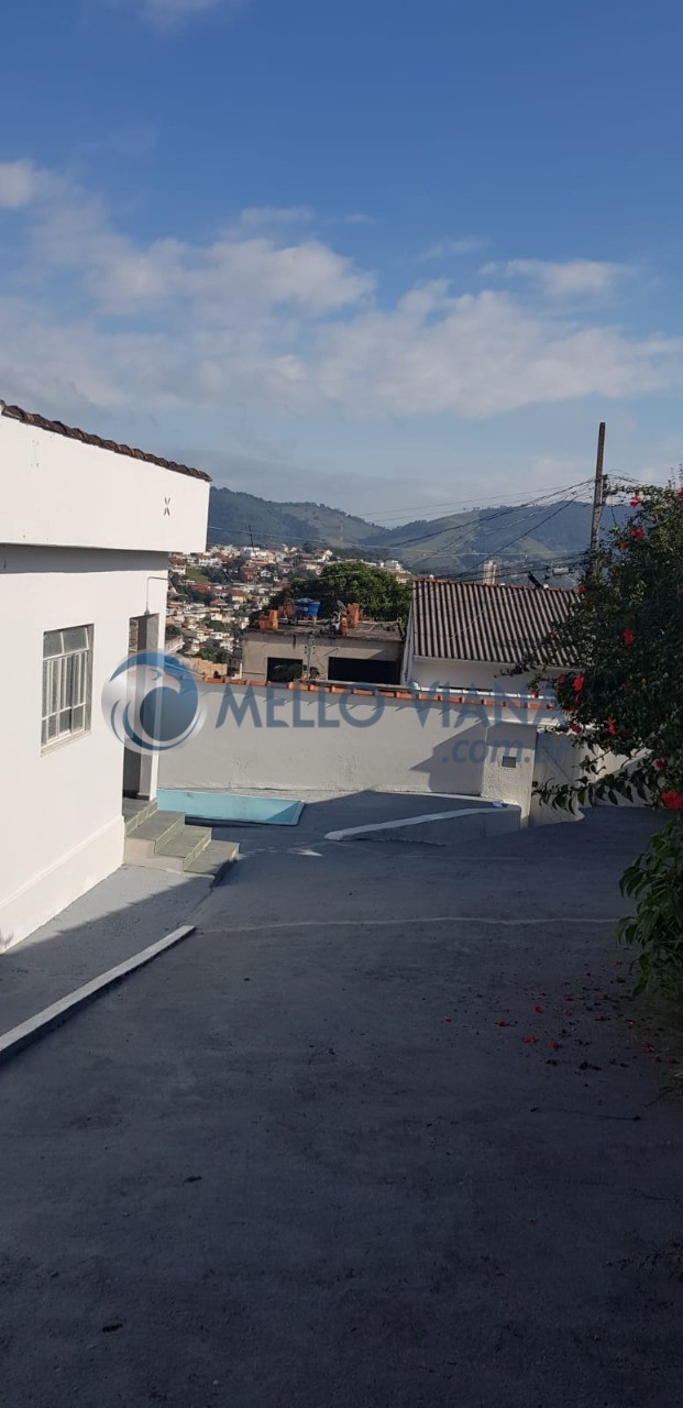 Casa à venda com 3 quartos, 165m² - Foto 8