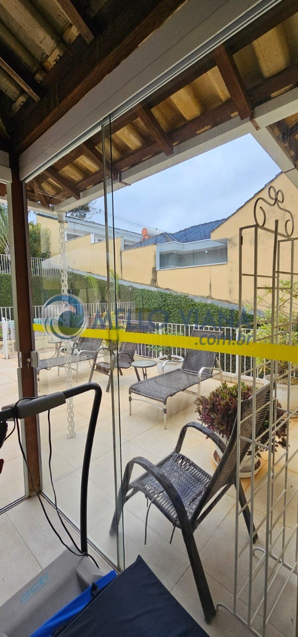 Casa à venda com 3 quartos, 227m² - Foto 17