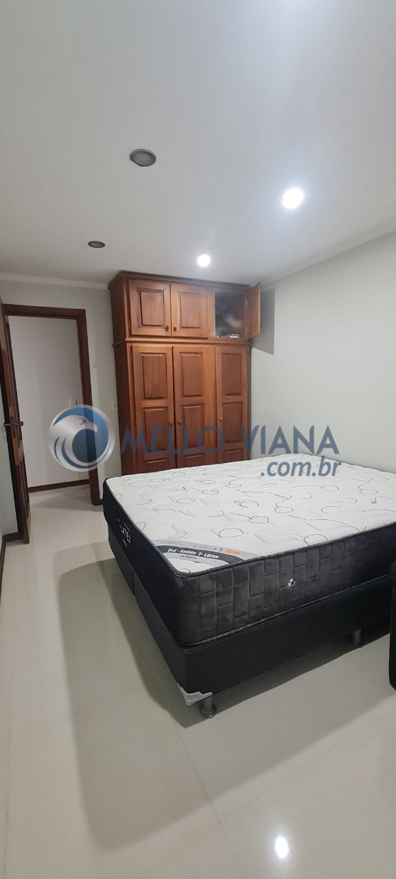 Apartamento à venda com 2 quartos, 75m² - Foto 11