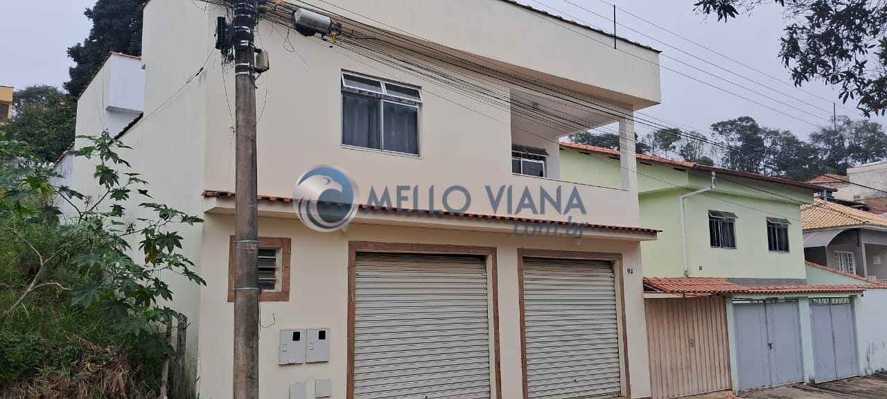 Sobrado à venda com 3 quartos, 360m² - Foto 1