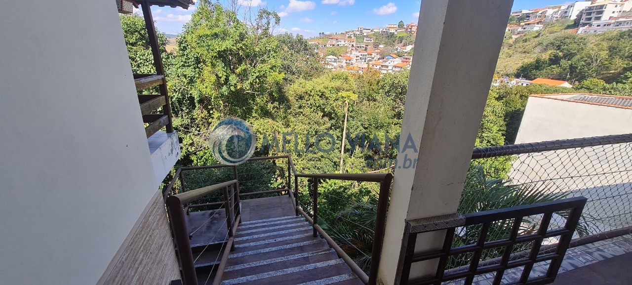 Casa à venda com 3 quartos, 360m² - Foto 11