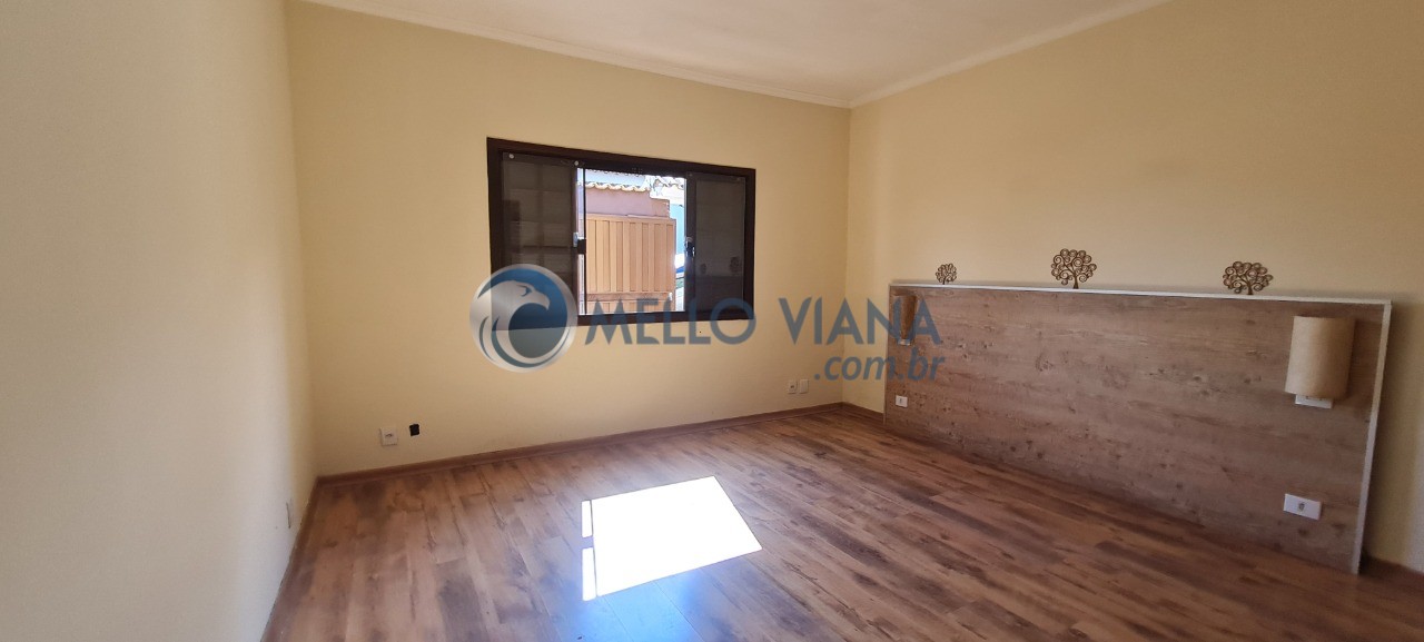 Casa à venda com 3 quartos, 360m² - Foto 18