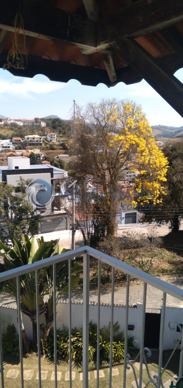 Casa, 3 quartos, 256 m² - Foto 2