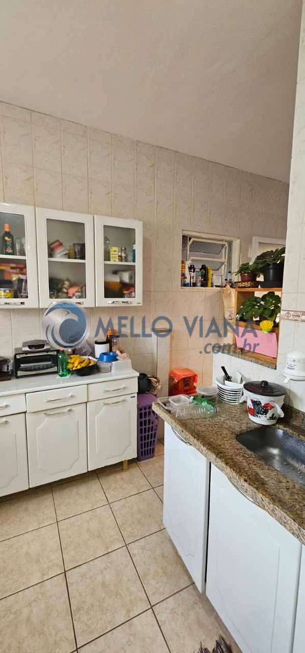 Casa à venda com 2 quartos, 72m² - Foto 5