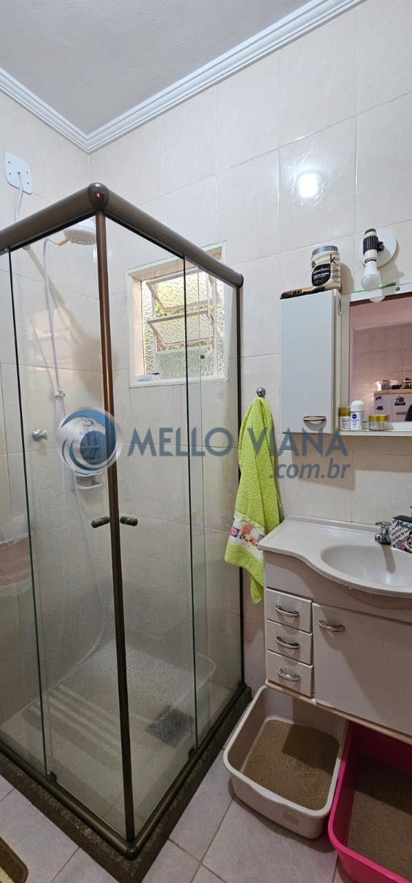 Casa à venda com 2 quartos, 72m² - Foto 12