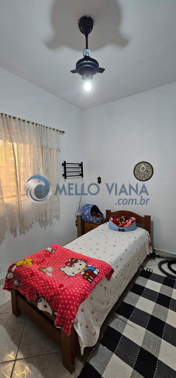 Casa à venda com 2 quartos, 72m² - Foto 4