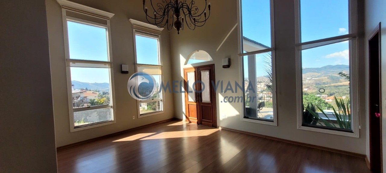 Casa, 3 quartos, 204 m² - Foto 1