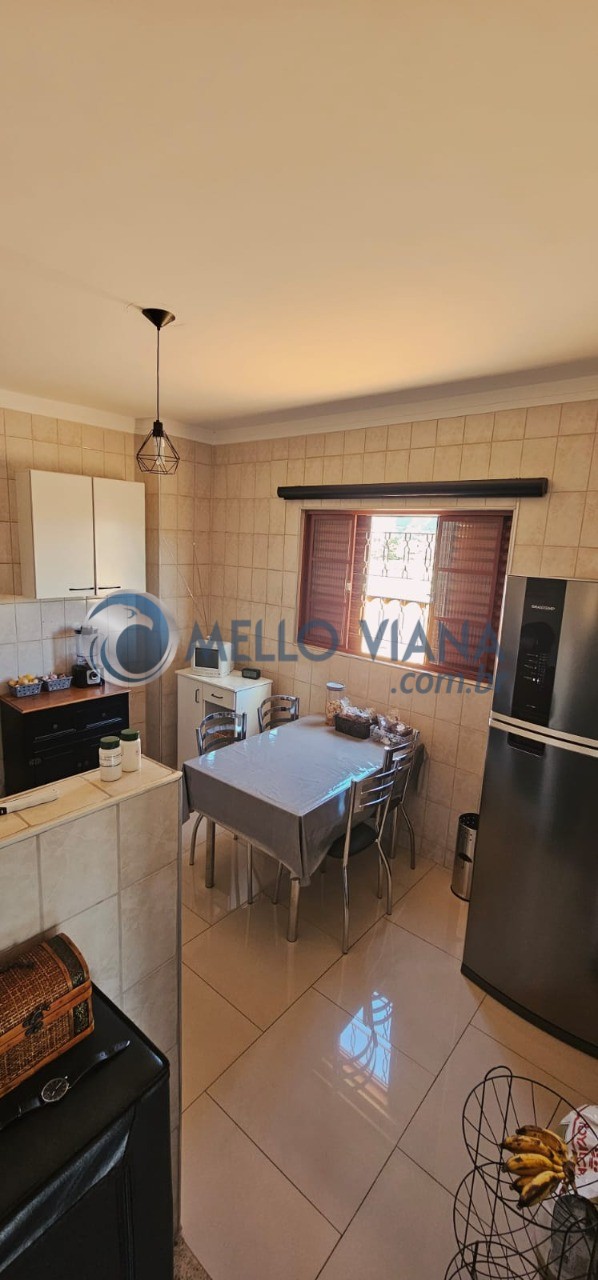 Casa, 5 quartos, 160 m² - Foto 2