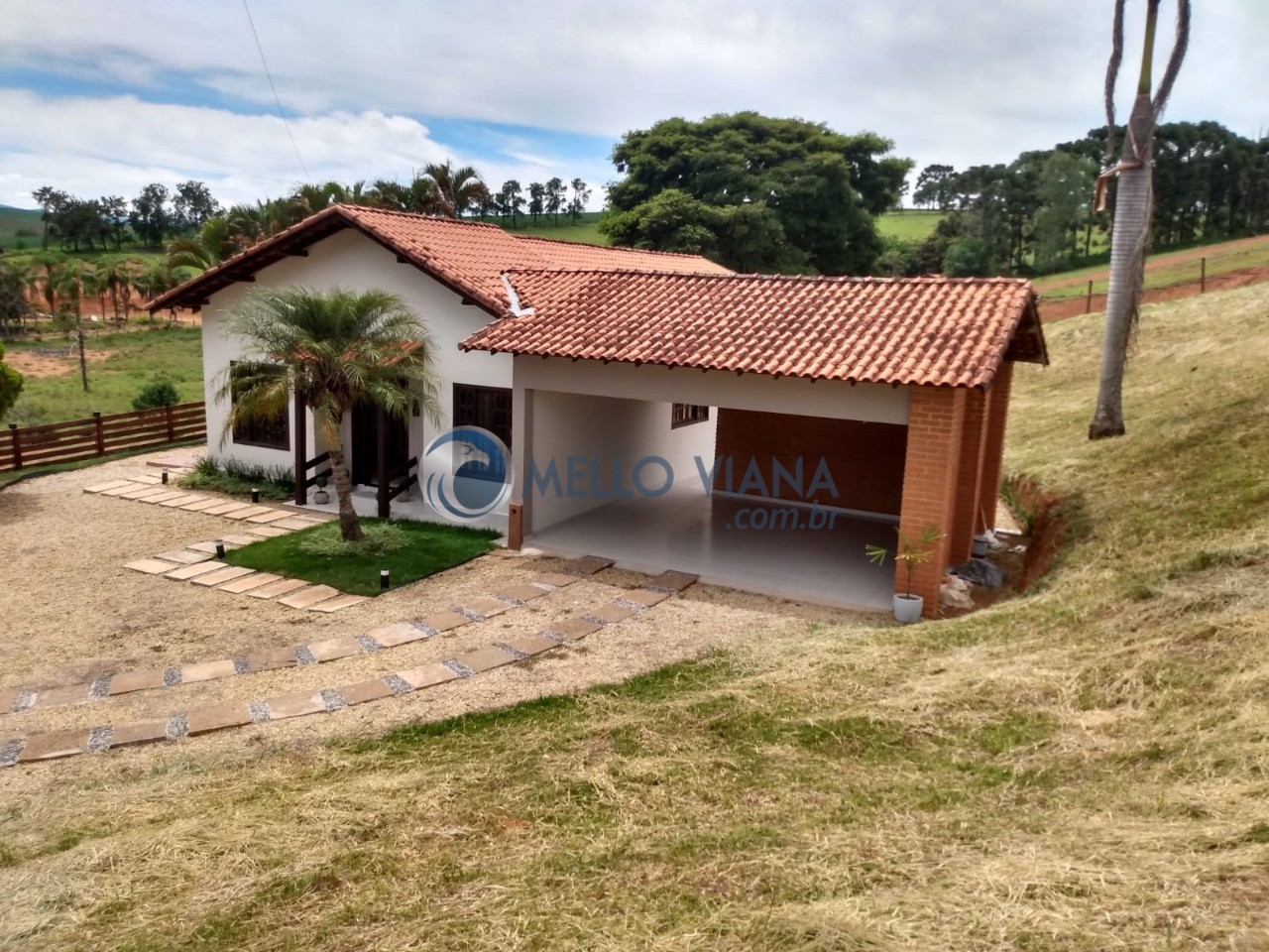 Chácara, 4 quartos, 1500 m² - Foto 1