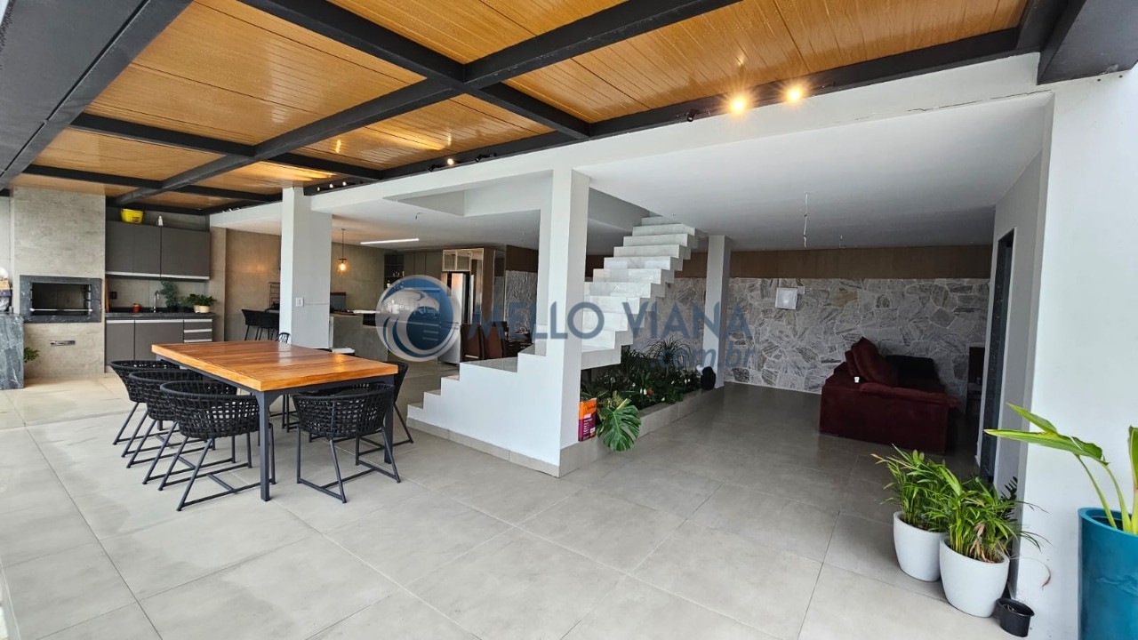 Casa, 3 quartos, 265 m² - Foto 24
