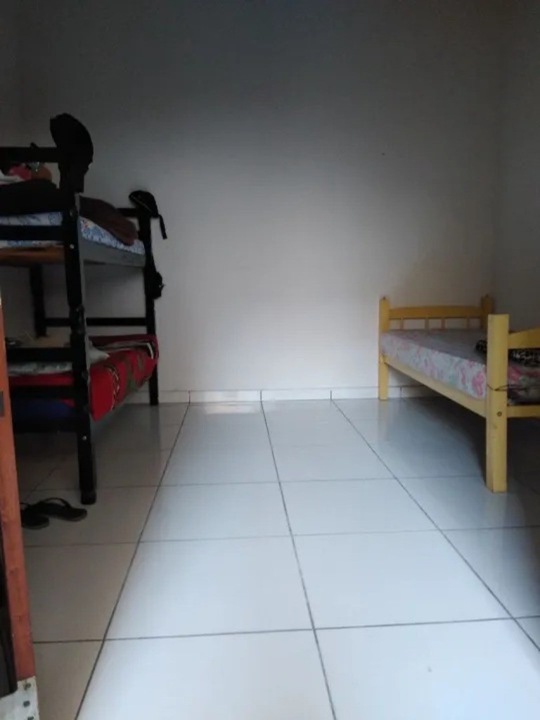 Casa para alugar com 9 quartos, 200m² - Foto 5