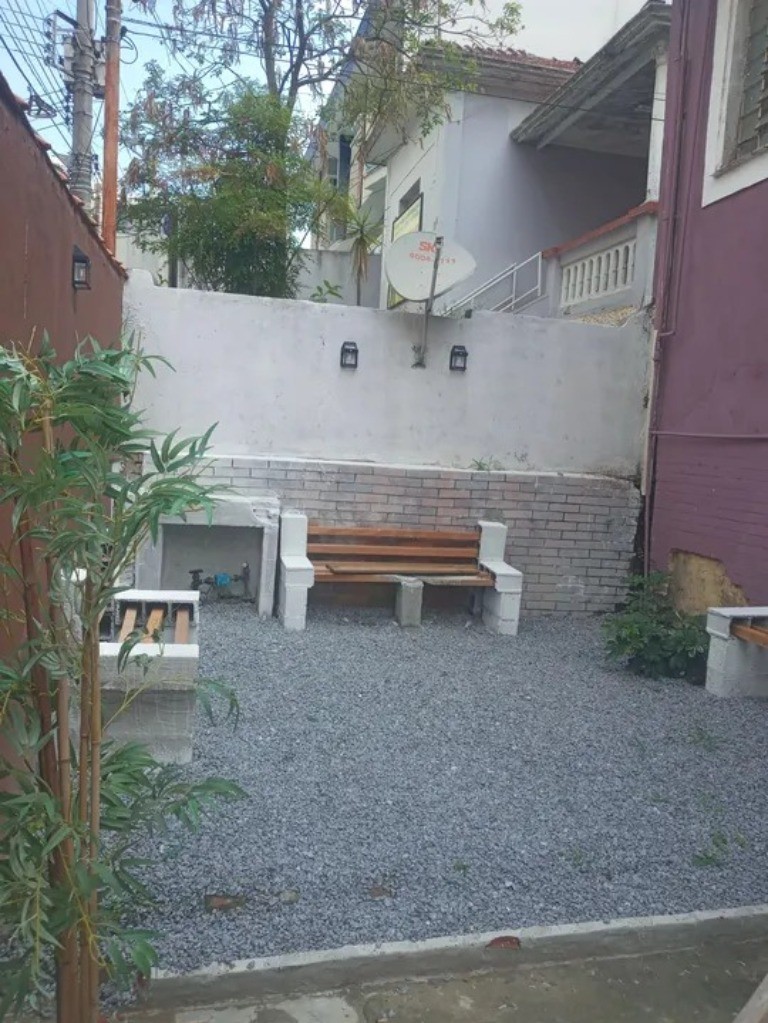 Casa para alugar com 9 quartos, 200m² - Foto 4