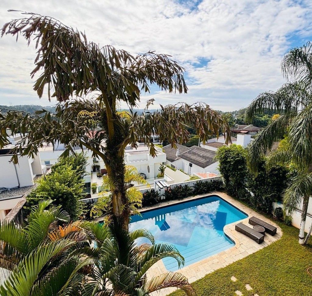 Casa de Condomínio à venda e aluguel com 4 quartos, 520m² - Foto 32