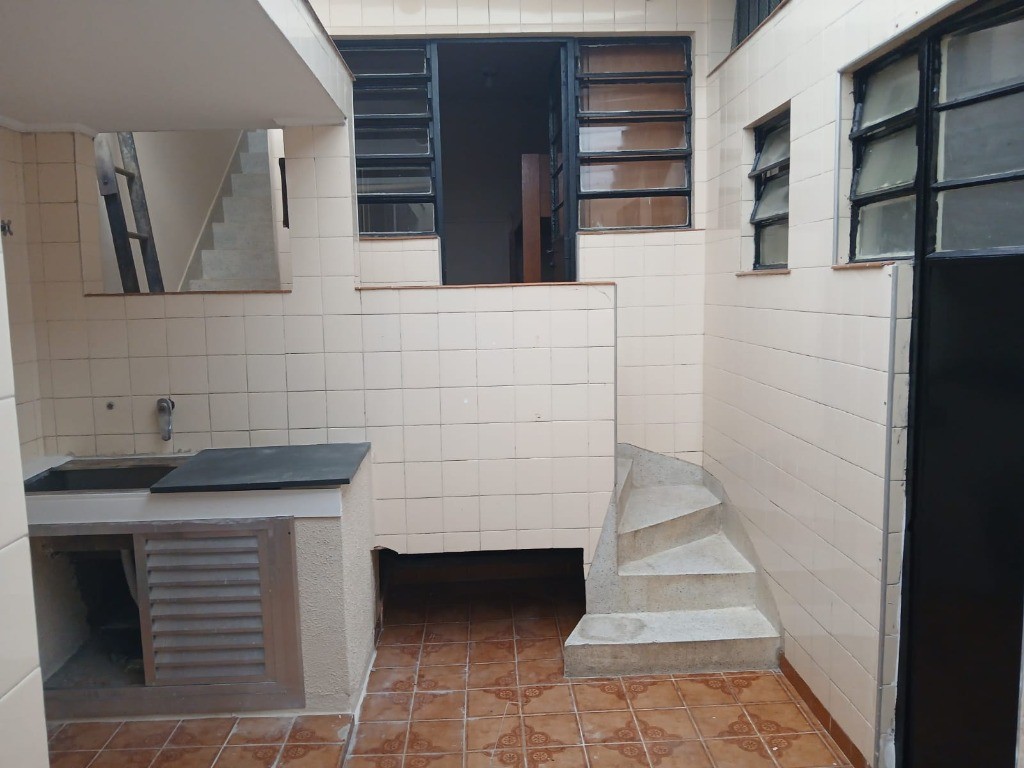 Casa, 4 quartos, 280 m² - Foto 31