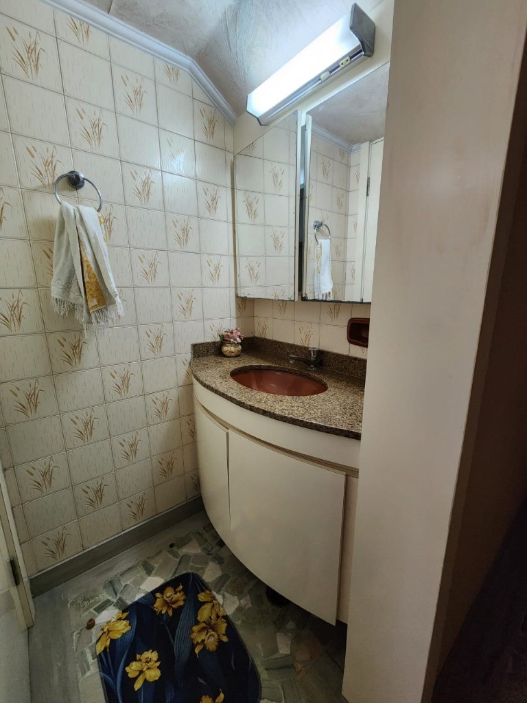 Casa, 4 quartos, 280 m² - Foto 33