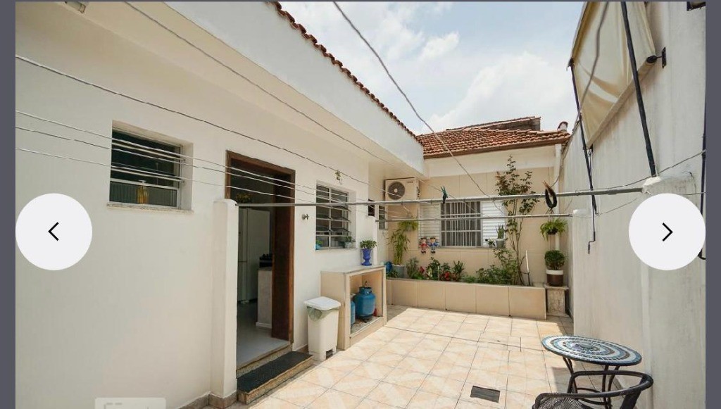Casa à venda em São Paulo-SP, Canindé: 5 quartos, 2 banheiros, 2 vagas, 230m²! Confira já!