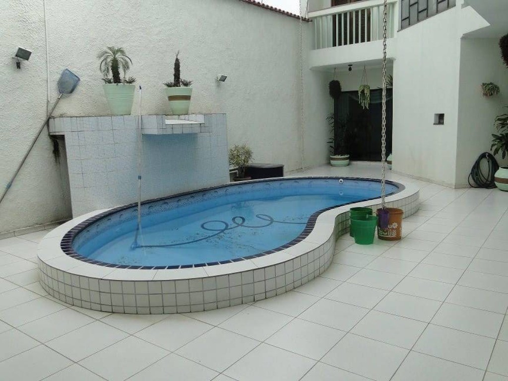 Casa, 4 quartos, 630 m² - Foto 1