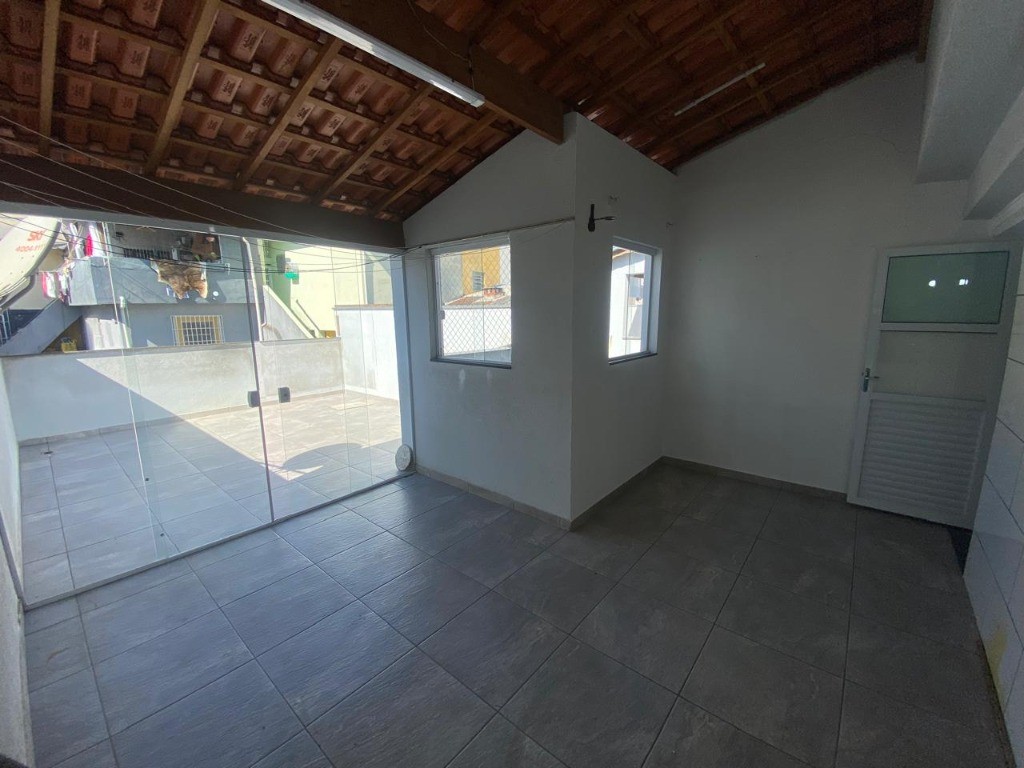 Cobertura à venda com 2 quartos, 90m² - Foto 4