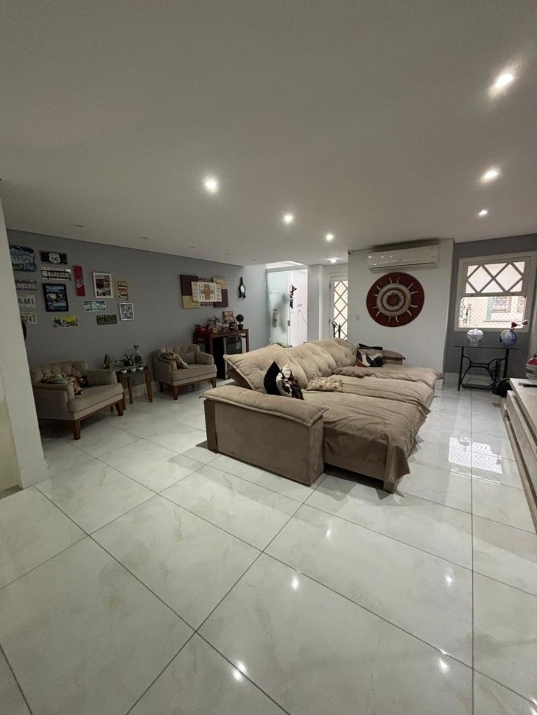 Casa, 4 quartos, 250 m² - Foto 19