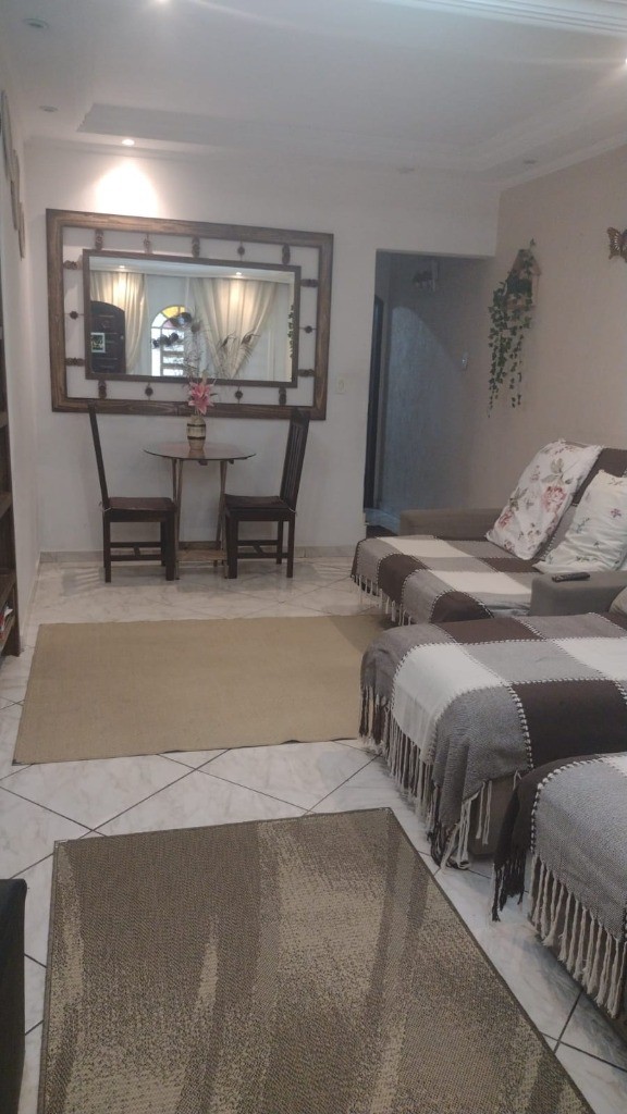 Casa, 3 quartos, 188 m² - Foto 2