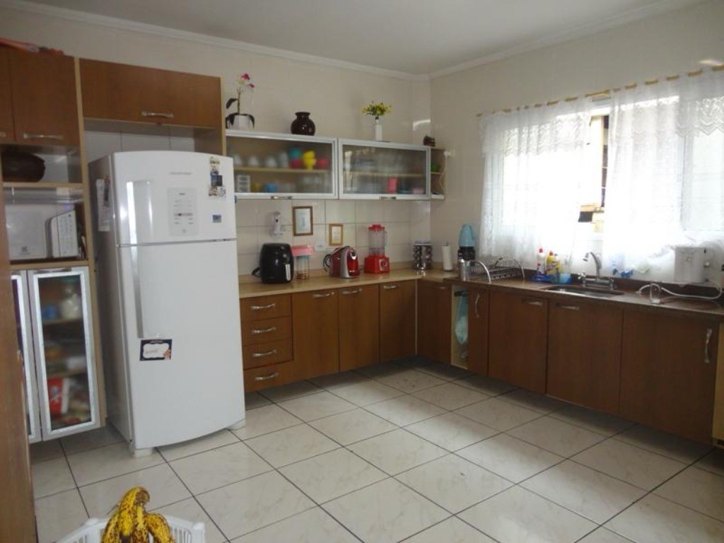 Casa, 3 quartos, 236 m² - Foto 3