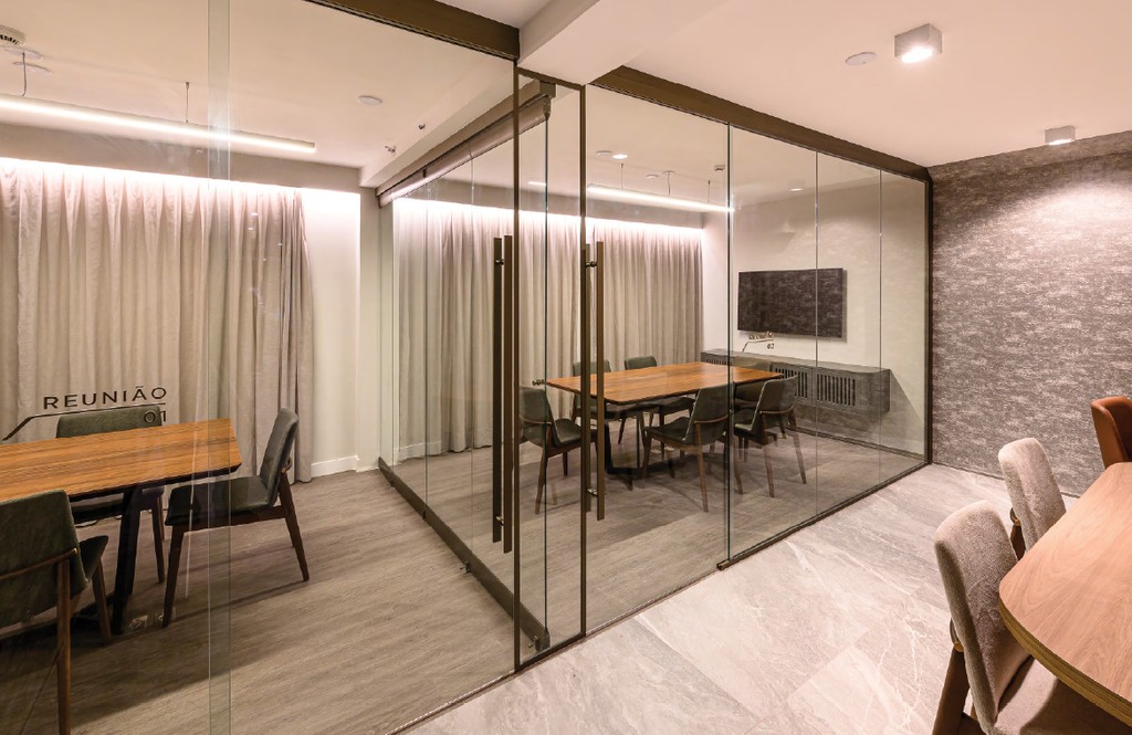 Apartamento de Luxo em Pinheiros: 2 Quartos, 2 Suítes, 3 Banheiros, 87,72m² - Condomínio Aero Design by Pininfarina