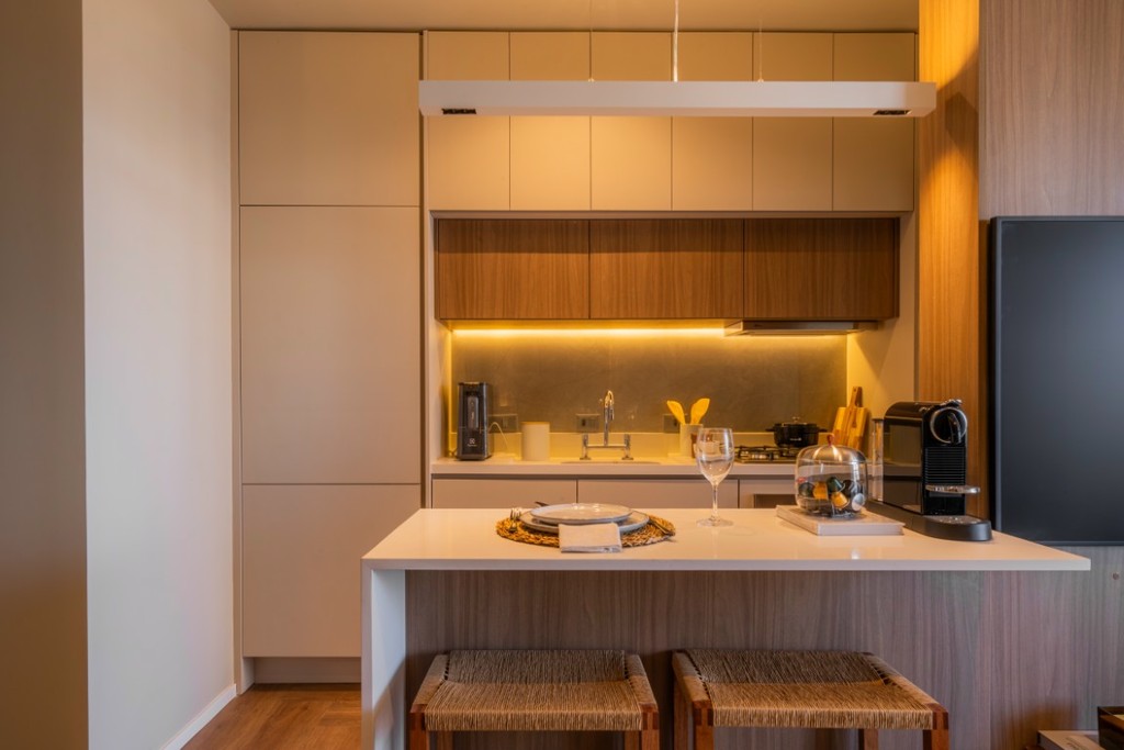 Apartamento à venda em Pinheiros, SP - 2 quartos, 2 suítes, 3 banheiros e 2 vagas de garagem - 105 m² - Condomínio Aero Design by Pininfarina.