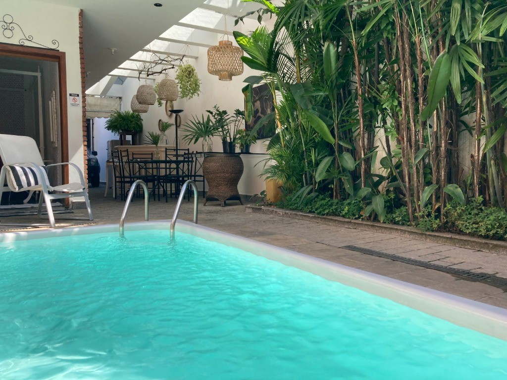 Casa, 5 quartos, 300 m² - Foto 1