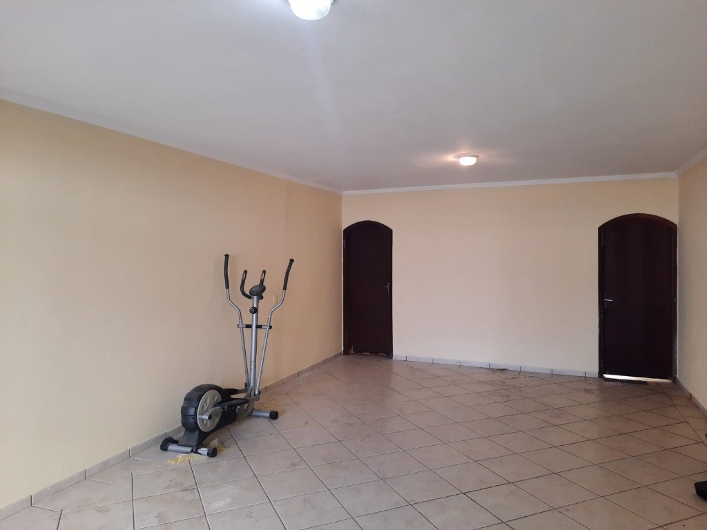 Casa, 3 quartos, 220 m² - Foto 32