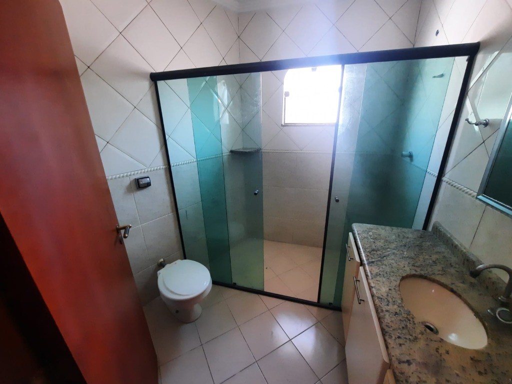 Casa, 3 quartos, 220 m² - Foto 3