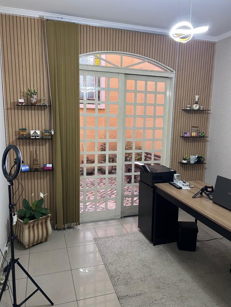 Casa, 3 quartos, 225 m² - Foto 32
