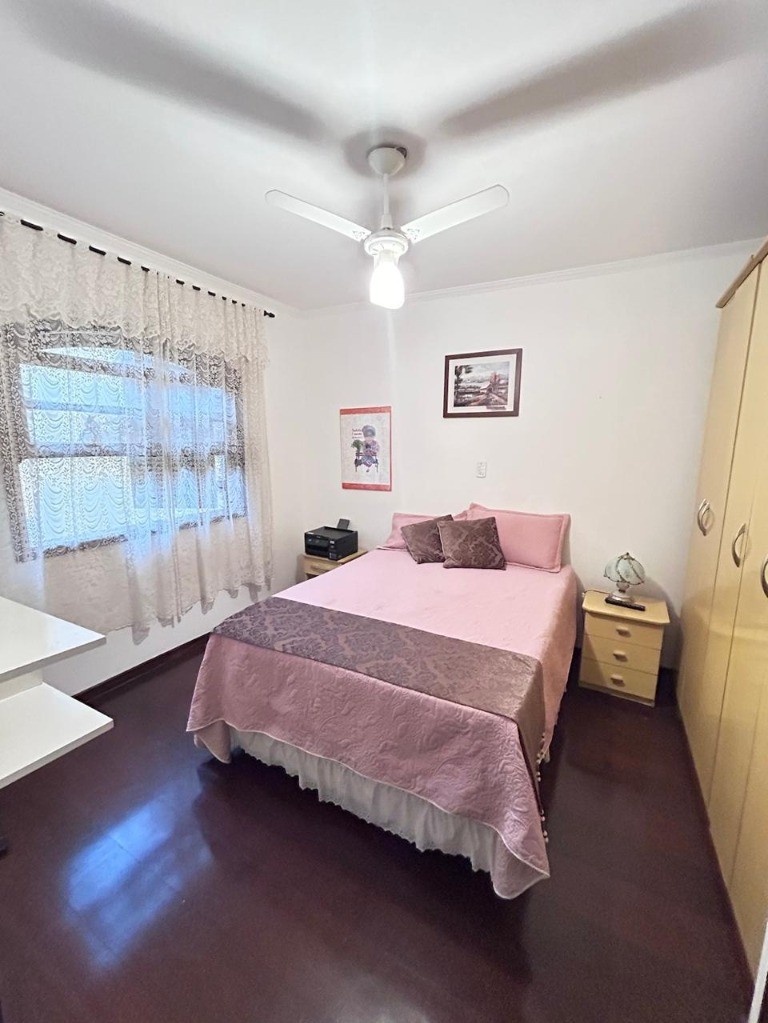 Casa, 3 quartos, 225 m² - Foto 38