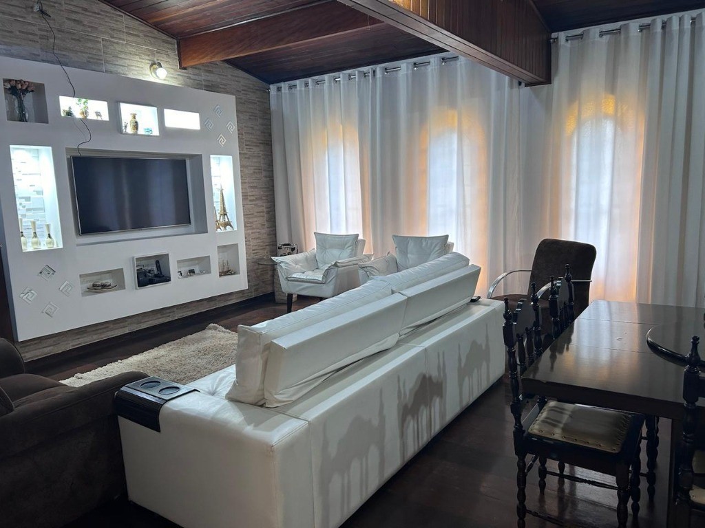 Casa, 3 quartos, 225 m² - Foto 26