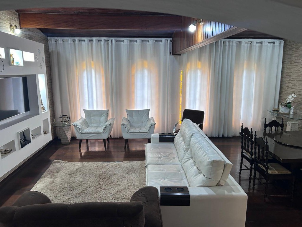 Casa, 3 quartos, 225 m² - Foto 36