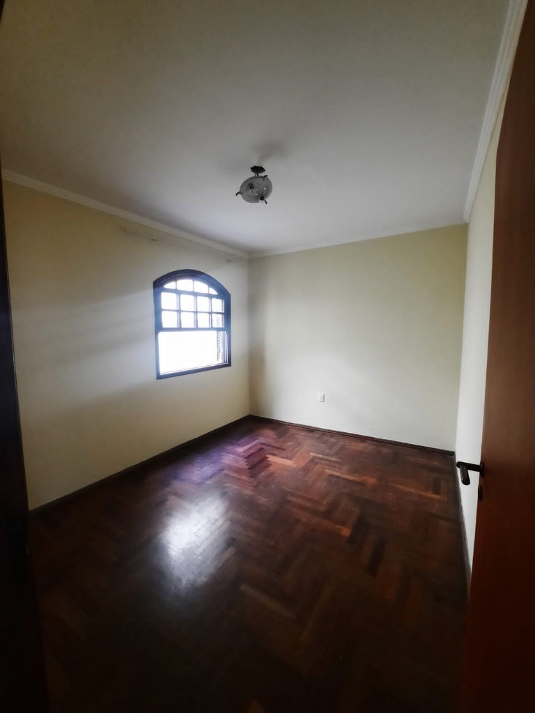 Casa, 3 quartos, 220 m² - Foto 56