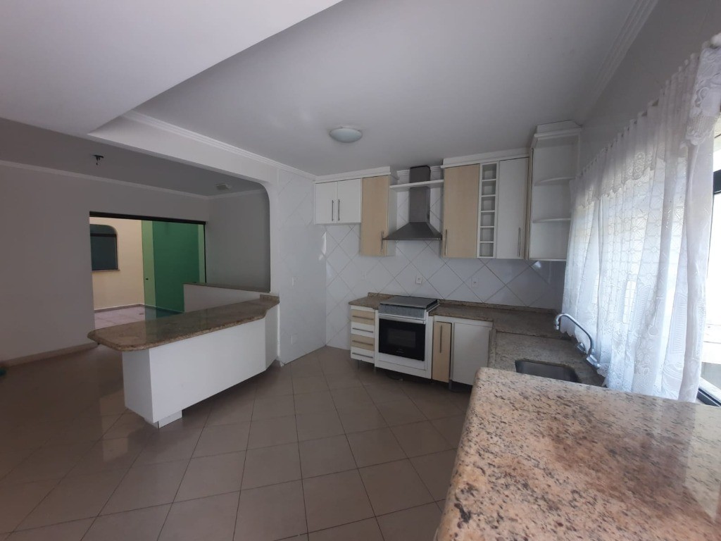 Casa, 3 quartos, 220 m² - Foto 60