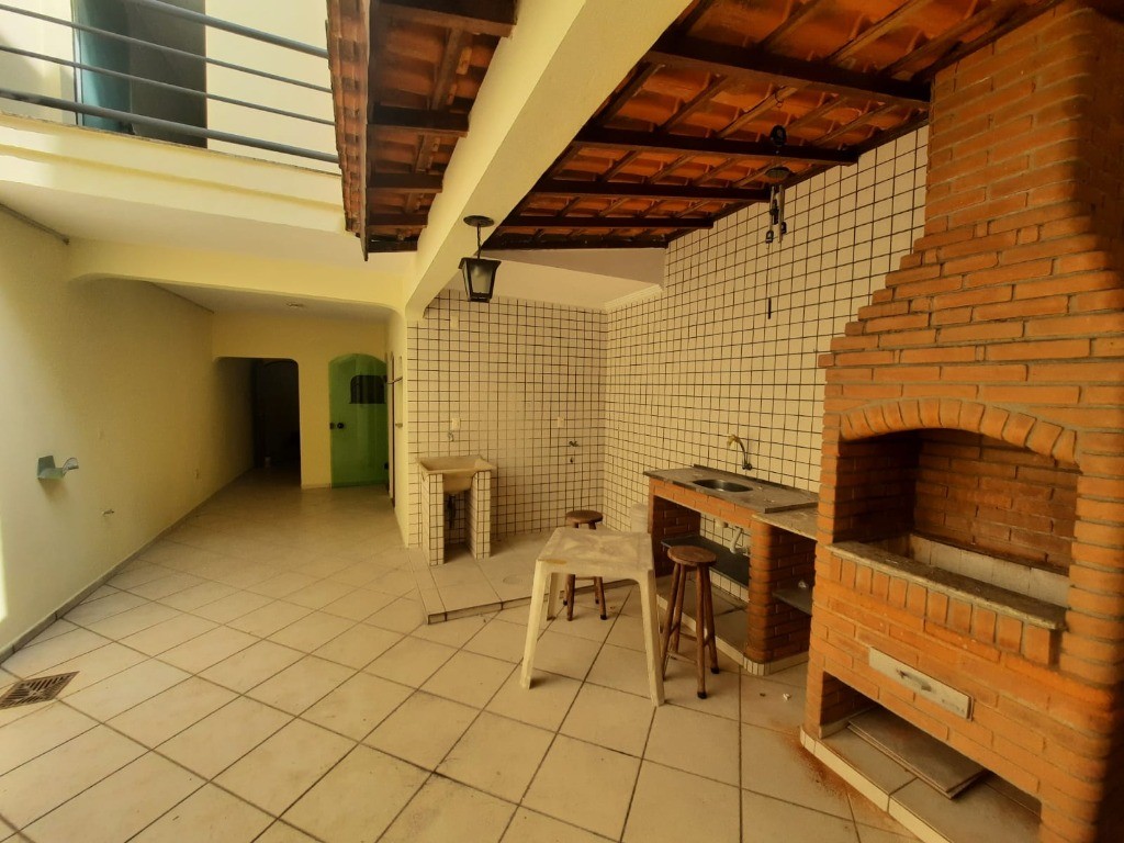 Casa, 3 quartos, 220 m² - Foto 30