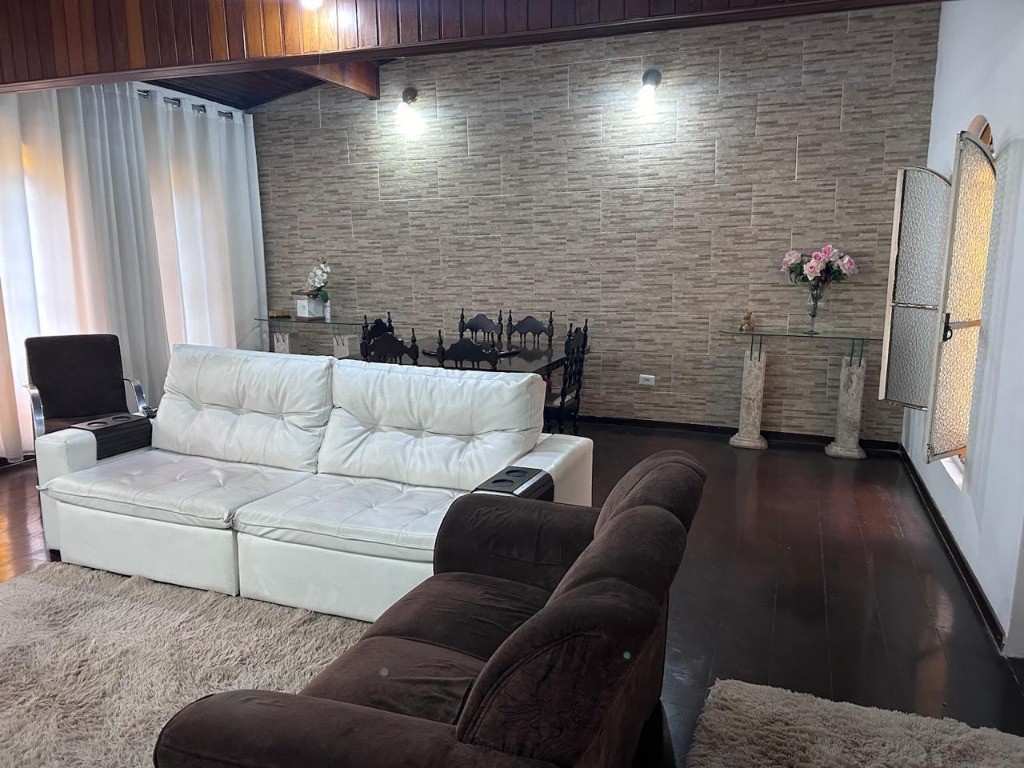 Casa, 3 quartos, 225 m² - Foto 12