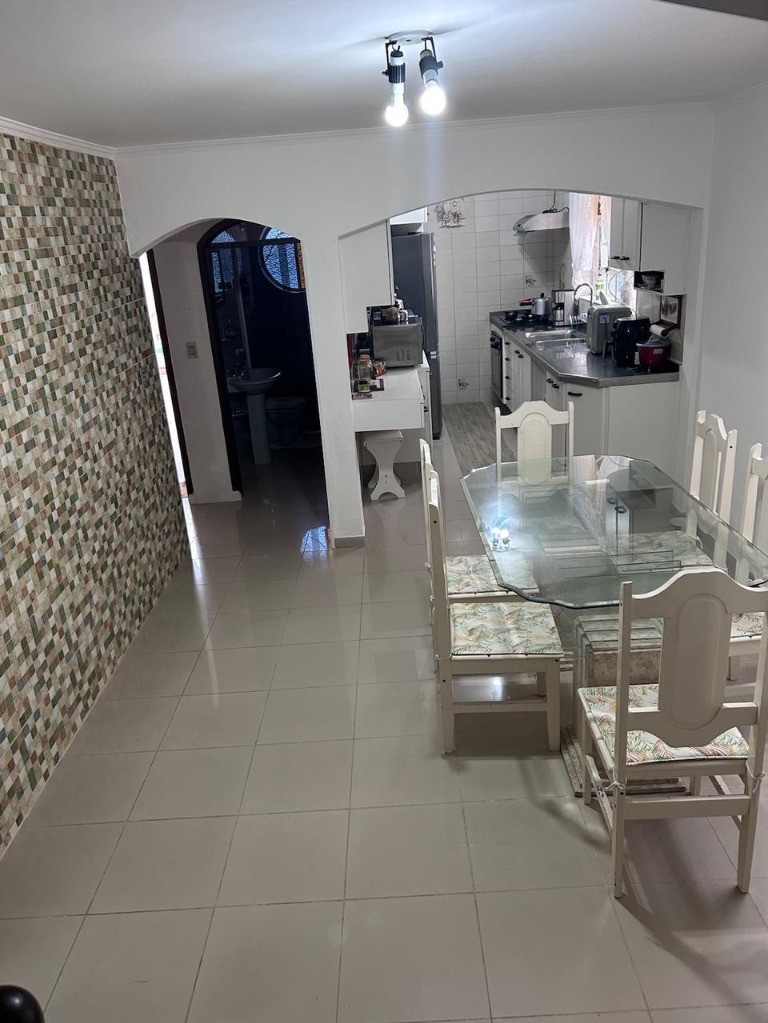 Casa, 3 quartos, 225 m² - Foto 28