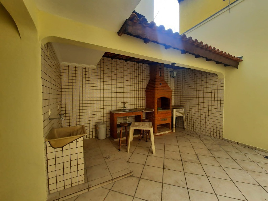 Casa, 3 quartos, 220 m² - Foto 11